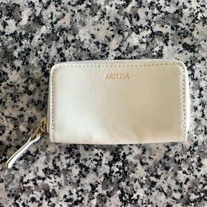Aritzia Bone Leather Card Wallet